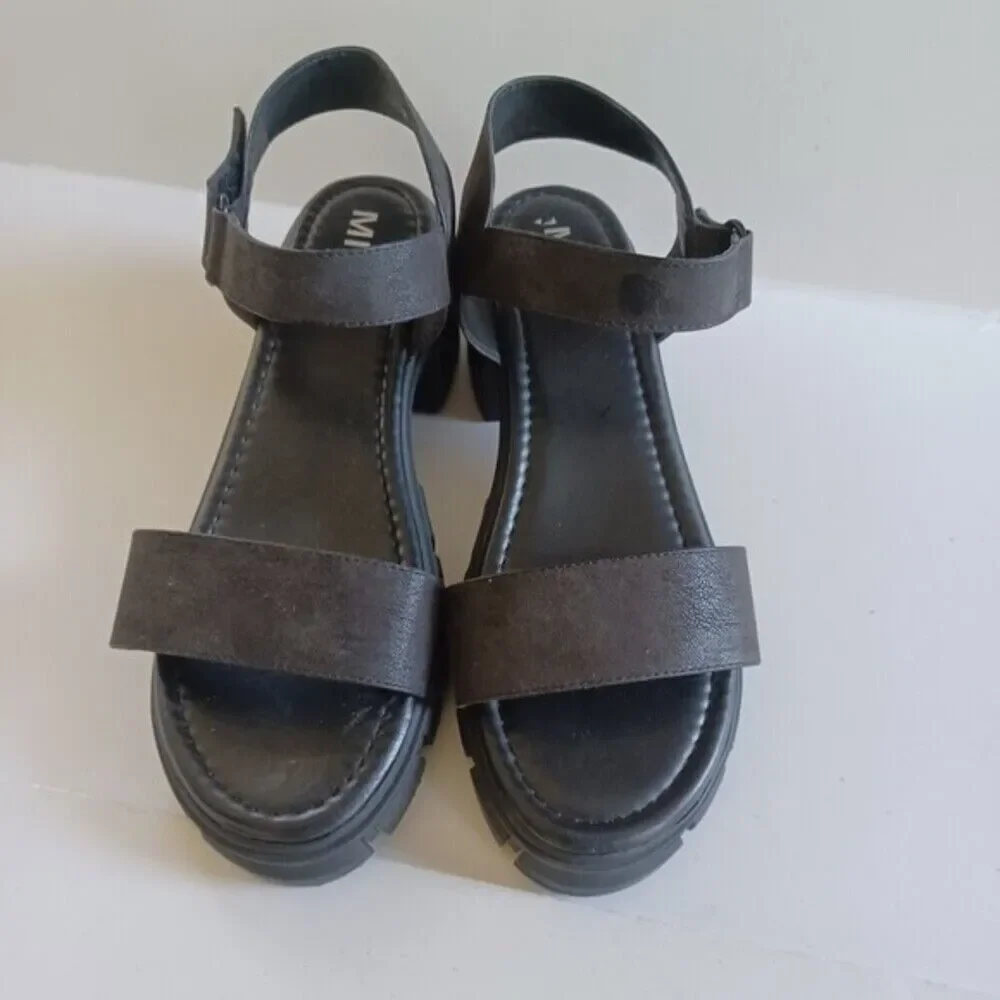 Platform Sandals Y2K 90s 2000s Chunky Sawtooth Lugsole Grunge MIA‎ Sz 9.5 Skylar